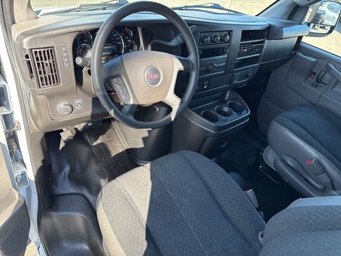 Used 2023 GMC Savana 2500 w/ Driver Convenience Package image 11