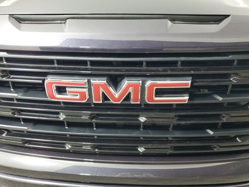 Used 2023 GMC Sierra 1500 Elevation RWD image 10