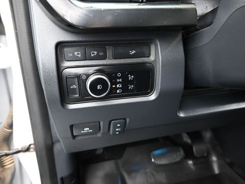 Used 2024 Ford F450 Lariat w/ Lariat Ultimate Package image 9