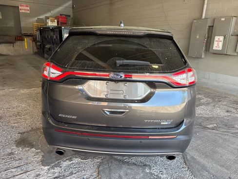 Used 2018 Ford Edge Titanium w/ Equipment Group 301A AWD/4WD image 4