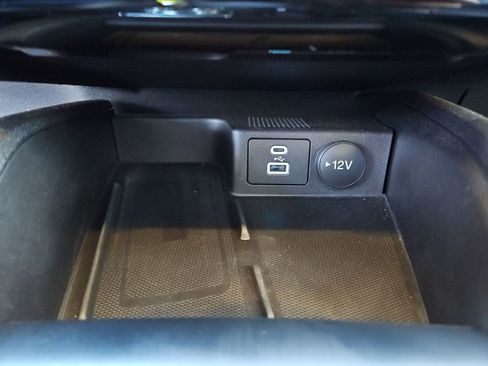 Used 2022 Ford Escape SEL w/ Technology Package image 22