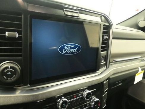 New 2026 Ford F350 Platinum w/ FX4 Off-Road Package AWD/4WD image 16