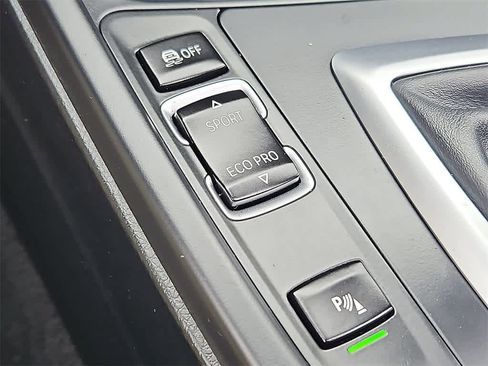 Used 2018 BMW 440i xDrive Convertible image 24