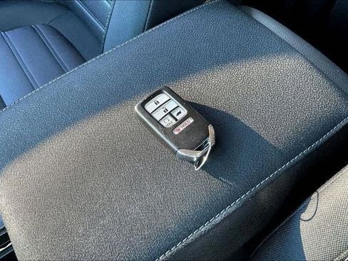 Used 2020 Honda CR-V EX image 34