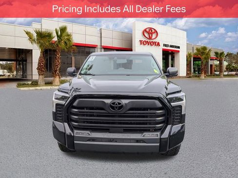 Used 2023 Toyota Tundra SR5 w/ SR5 Convenience Package AWD/4WD image 10