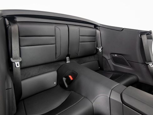 Certified 2025 Porsche 911 Carrera image 38