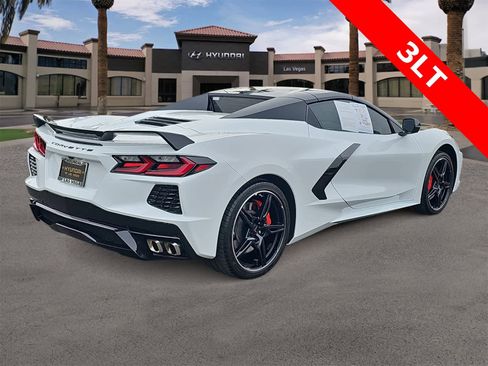 Used 2023 Chevrolet Corvette 3LT w/ Z51 Performance Package image 8