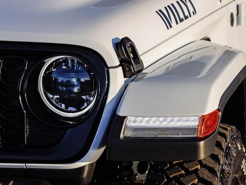 New 2026 Jeep Gladiator Willys image 5