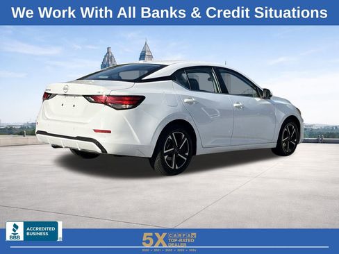 Used 2024 Nissan Sentra SV image 23