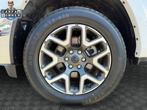 Used 2025 RAM 1500 Laramie AWD/4WD image 20