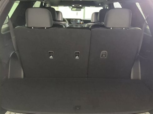 Used 2022 Hyundai Palisade Calligraphy image 32