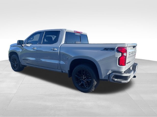 Used 2024 Chevrolet Silverado 1500 RST AWD/4WD image 3