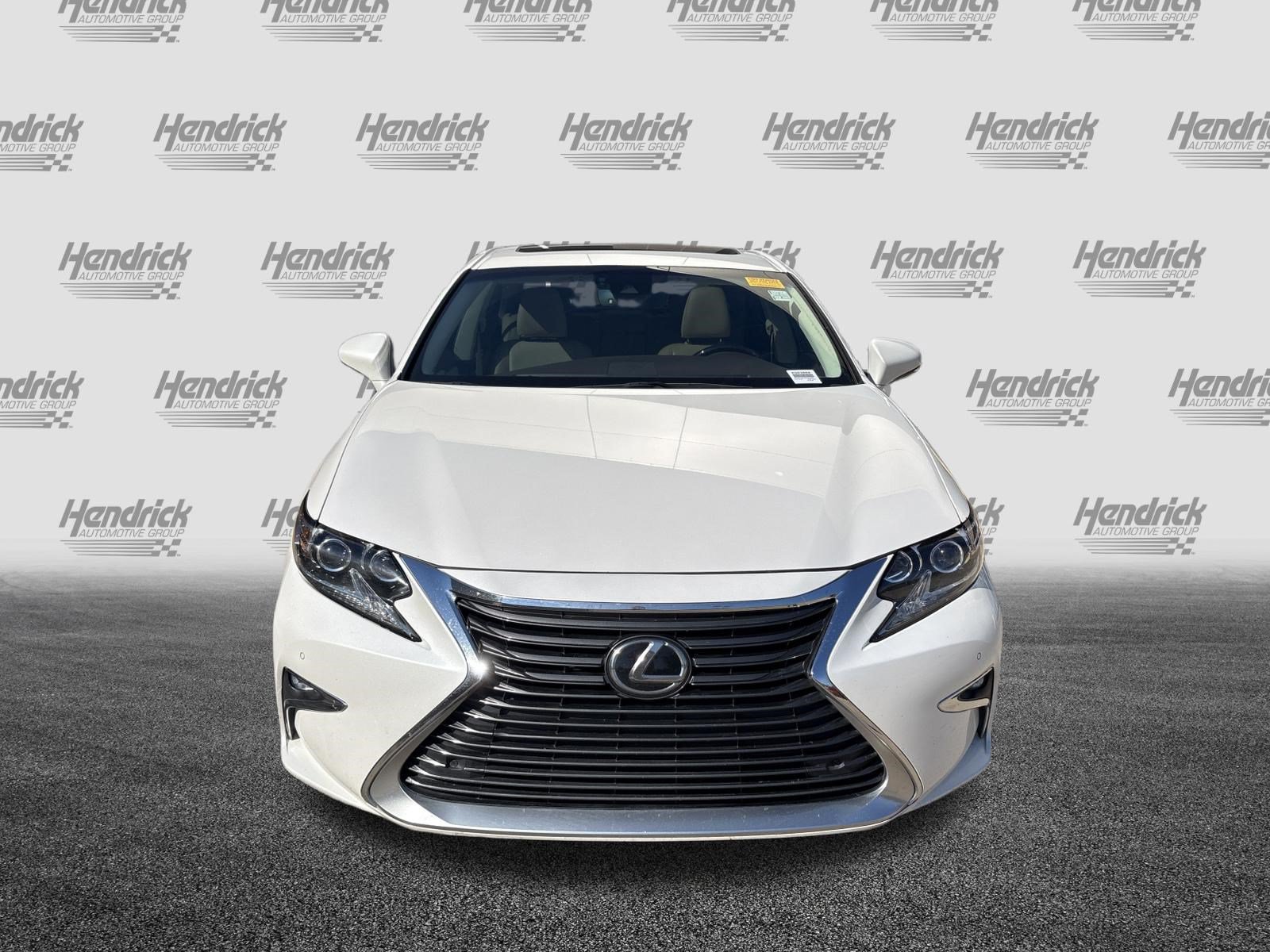 Used 2017 Lexus ES 350 FWD image 3