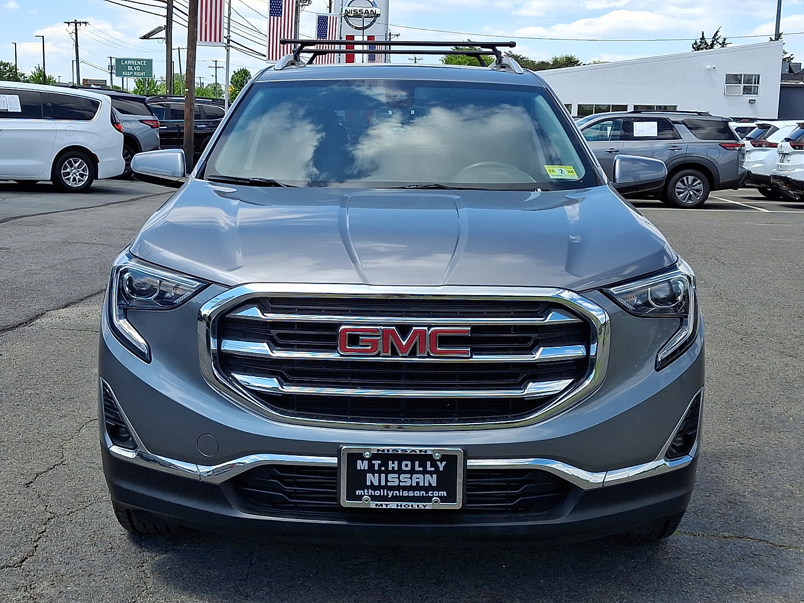 Used 2021 GMC Terrain SLT AWD/4WD image 2