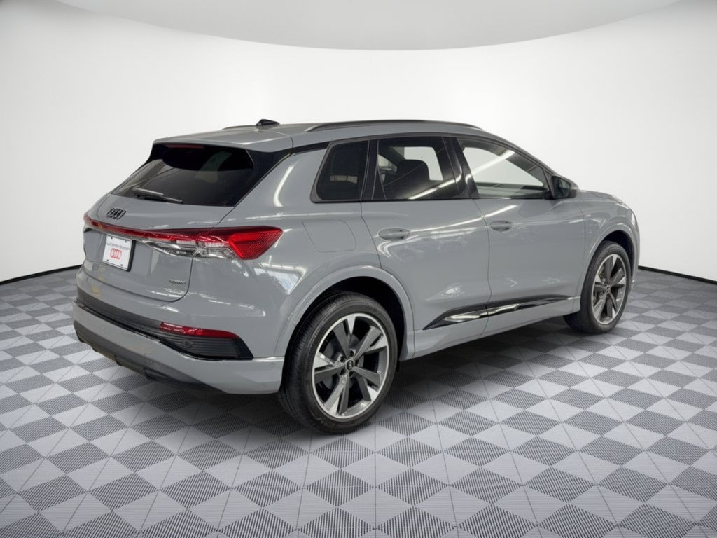 Used 2023 Audi Q4 e-tron Premium Plus w/ Premium Plus AWD/4WD image 9