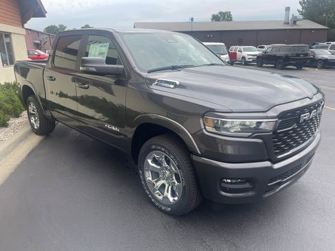 New 2025 RAM 1500 Big Horn image 3