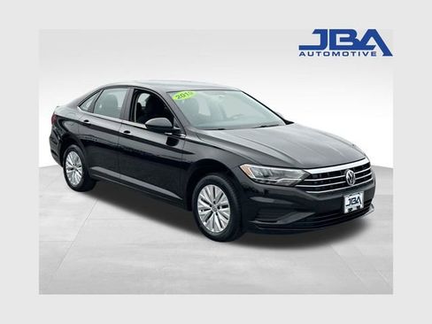 Used 2019 Volkswagen Jetta S w/ Driver Assistance Package image 1