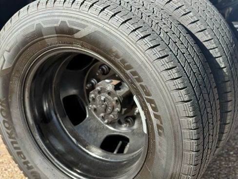 Used 2024 RAM 3500 Tradesman w/ Chrome Appearance Group image 4