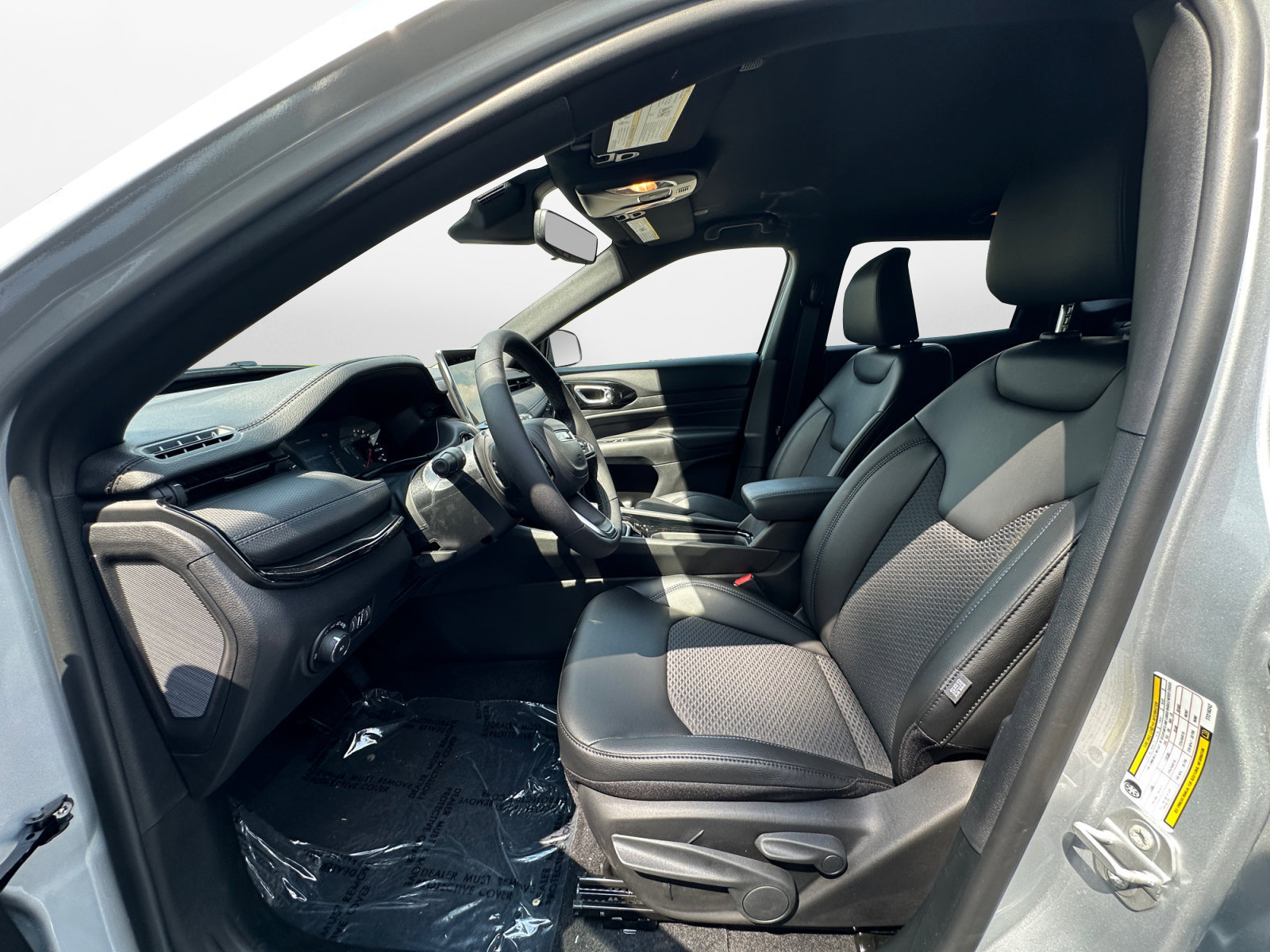 New 2026 Jeep Compass Latitude AWD/4WD image 11