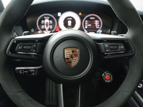 Certified 2026 Porsche 911 Targa 4 GTS AWD/4WD image 16