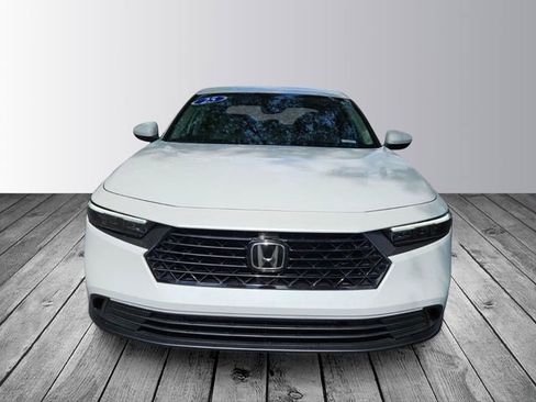 Certified 2025 Honda Accord LX image 8