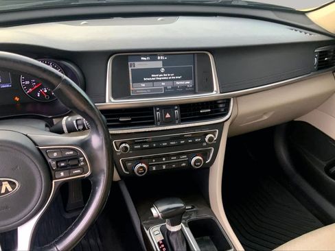 Used 2018 Kia Optima EX w/ Technology Package FWD image 7