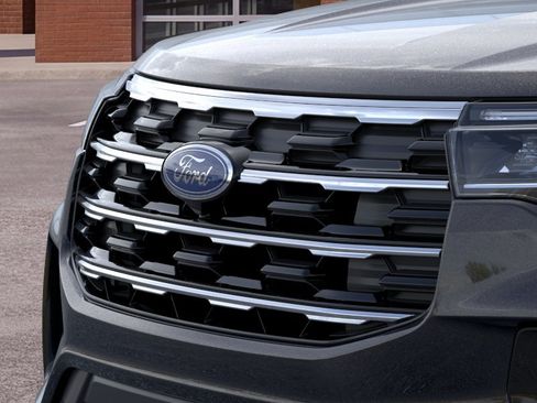 New 2026 Ford Explorer Active w/ Active Comfort Package RWD image 17