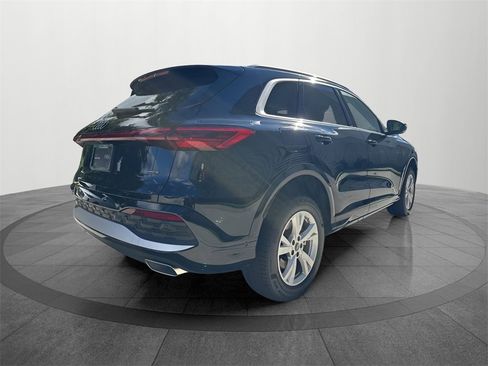 New 2025 Audi Q5 Premium image 4