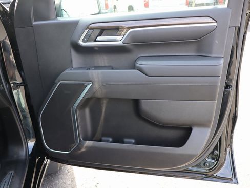 Used 2022 Chevrolet Silverado 1500 RST image 21