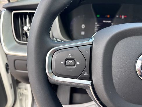 Certified 2023 Volvo XC60 B5 Core w/ Climate Package AWD/4WD image 21