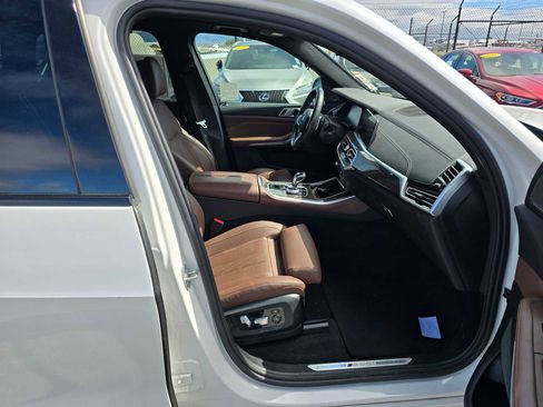 Used 2023 BMW X5 M50i w/ Executive Package image 11