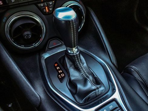 Used 2019 Chevrolet Camaro LT w/ RS Package image 22