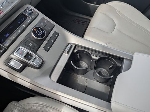 Used 2021 Hyundai Palisade SEL w/ Premium Package AWD/4WD image 18