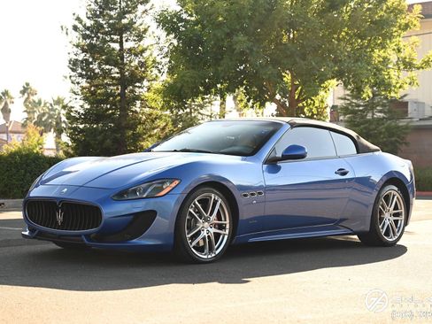 Used 2016 Maserati GranTurismo Sport image 12