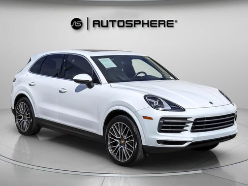Used 2019 Porsche Cayenne image 12
