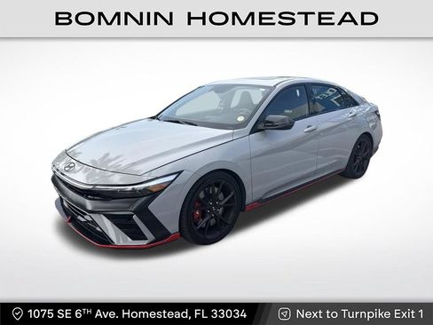 Used 2025 Hyundai Elantra N FWD image 1