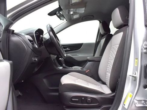 Used 2019 Chevrolet Equinox LT AWD/4WD image 10