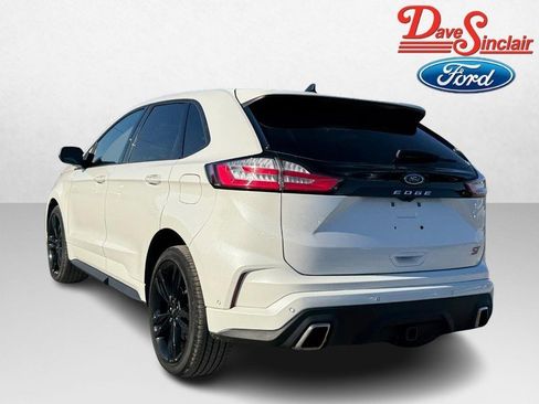 Used 2024 Ford Edge ST w/ Equipment Group 401A image 9