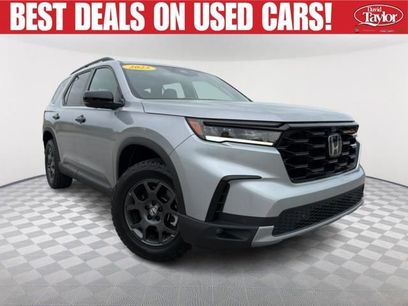 Used 2025 Honda Pilot TrailSport