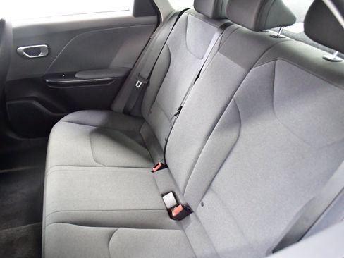 Used 2025 Kia K4 FWD image 10
