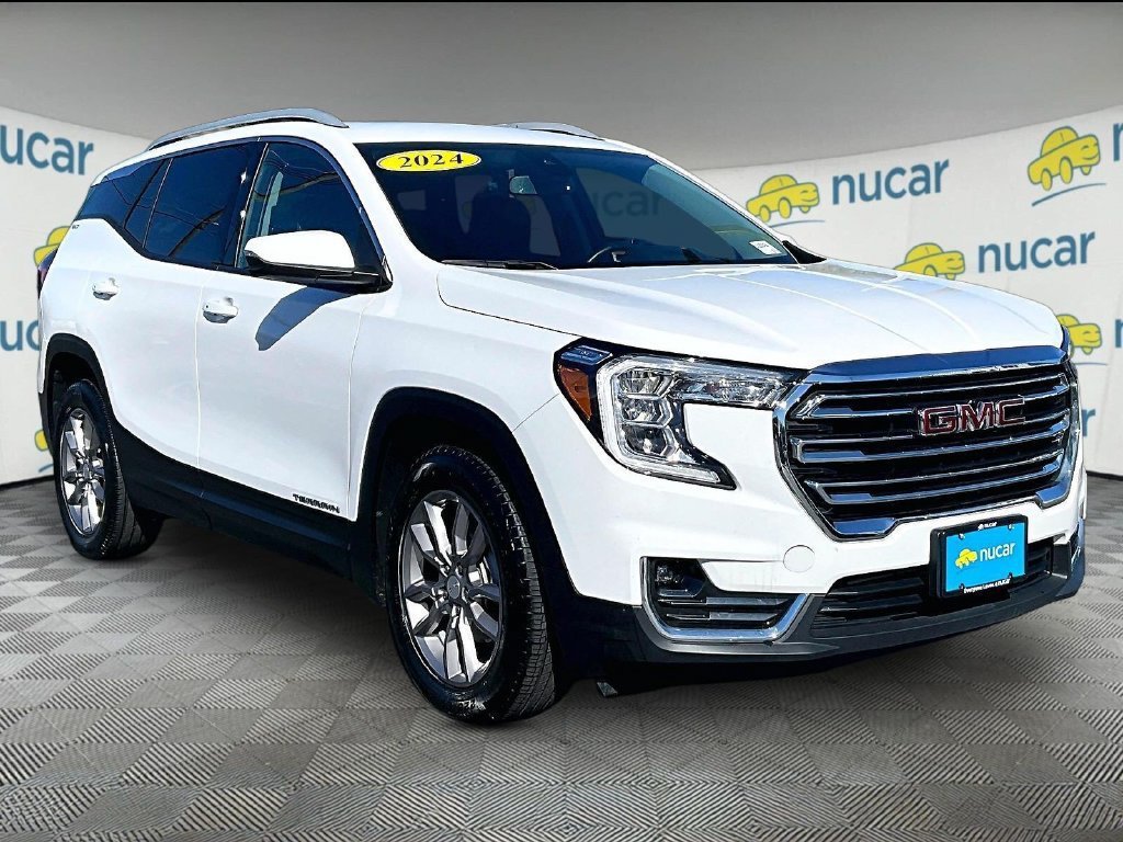 Used 2024 GMC Terrain SLT AWD/4WD image 1