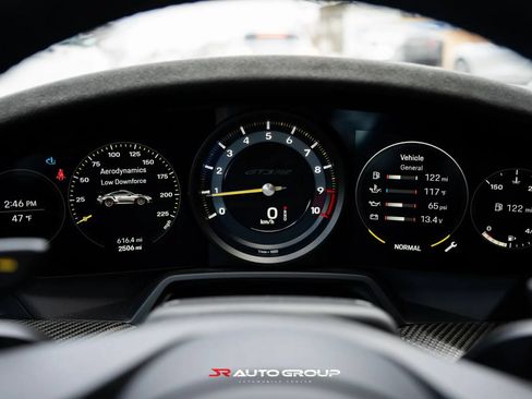 Used 2024 Porsche 911 GT3 RS RWD image 13
