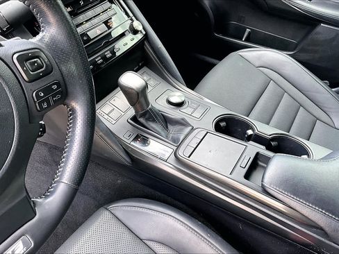Used 2021 Lexus IS 350 F Sport w/ Accessory Package 2 RWD image 15