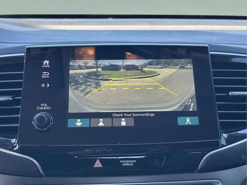 Used 2021 Honda Pilot EX image 29