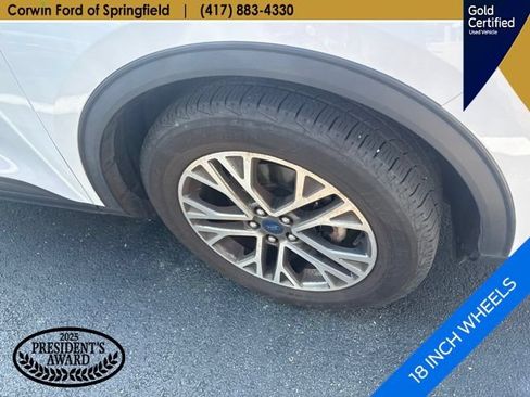 Used 2022 Ford Escape SEL FWD image 8