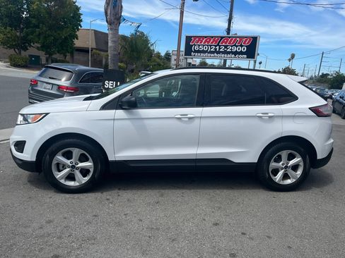 Used 2018 Ford Edge SE FWD image 4