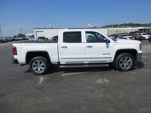 Used 2018 GMC Sierra 1500 SLT AWD/4WD image 6