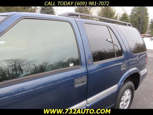 Used 2001 GMC Jimmy SLT image 30