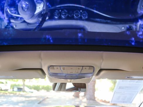 Used 2020 Mercedes-Benz Maybach S 560 4MATIC image 14