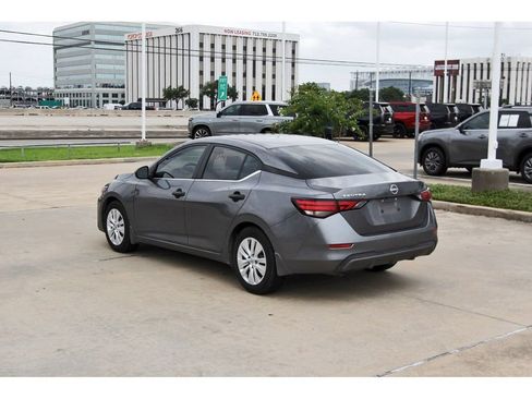 Used 2025 Nissan Sentra S FWD image 4
